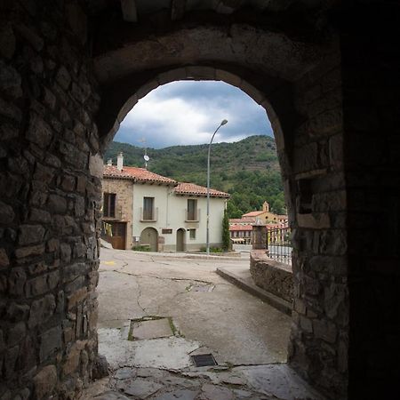 El Reliquier De Vallfogona Del Ripolles Vallfogona de Ripolles Ngoại thất bức ảnh